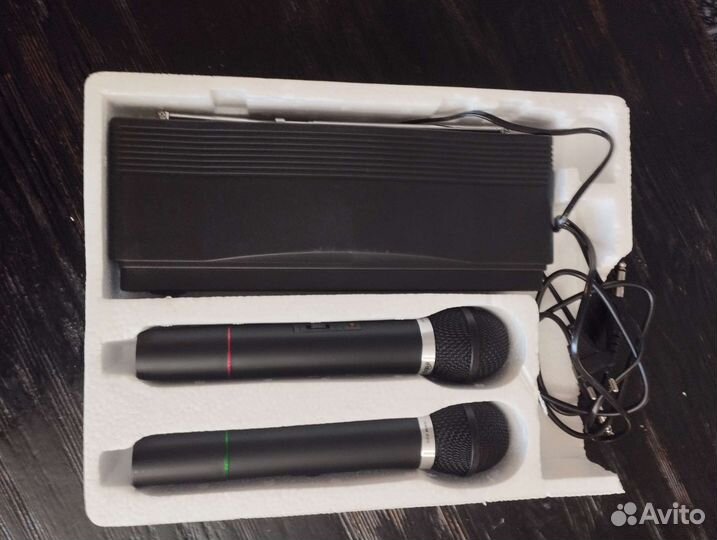 Беспроводная микрофонная система