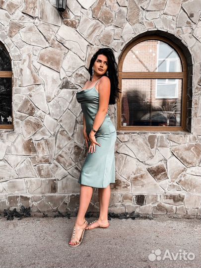 Вечернее атласное платье зеленое бирюзовое 44 S M