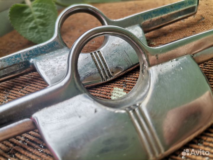 Птичка багажника ваз нива