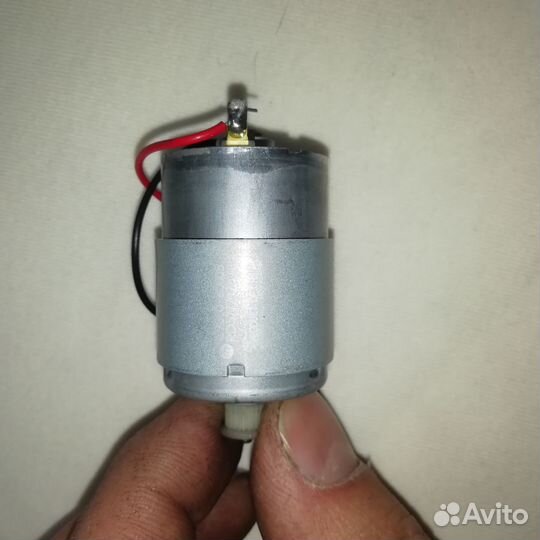 С9000-60005 Двигатель каретки HP Deskjet