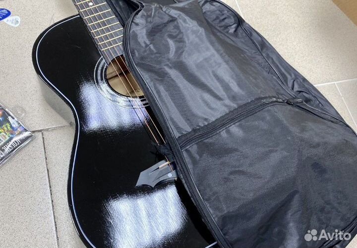 Новая гитара комплект