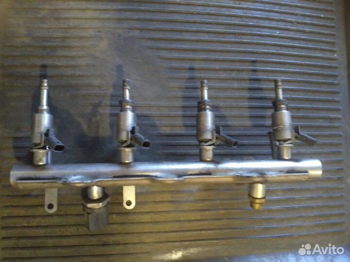 Топливная рампа cdab