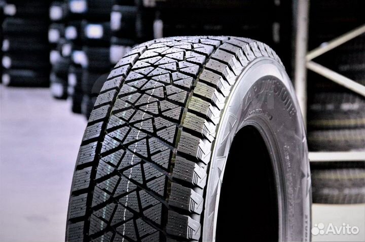 Bridgestone Blizzak Ice 235/45 R17 97S