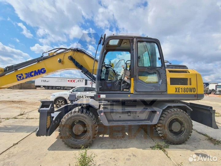 Колёсный экскаватор XCMG XE180WD, 2024