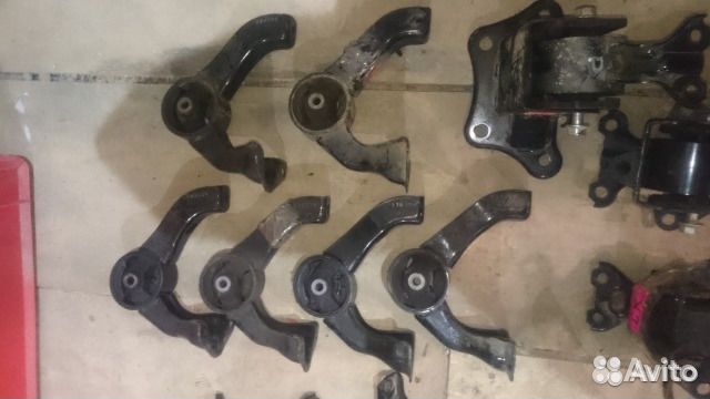 Митсубиси Лансер 10 подушка МКПП двигателя задняя