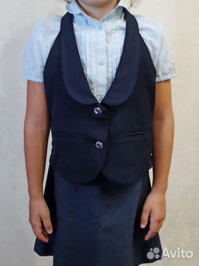 Жилет школьный для девочки