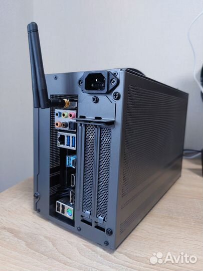 Компьютер SFF mini itx