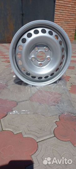 Диск на volkswagen crafter r16