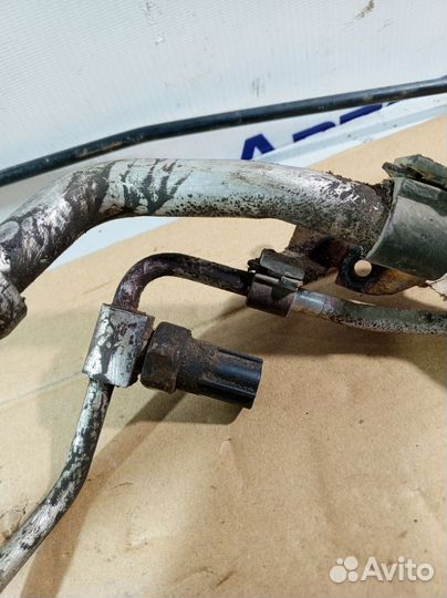 Трубка кондиционера Hyundai Santa Fe