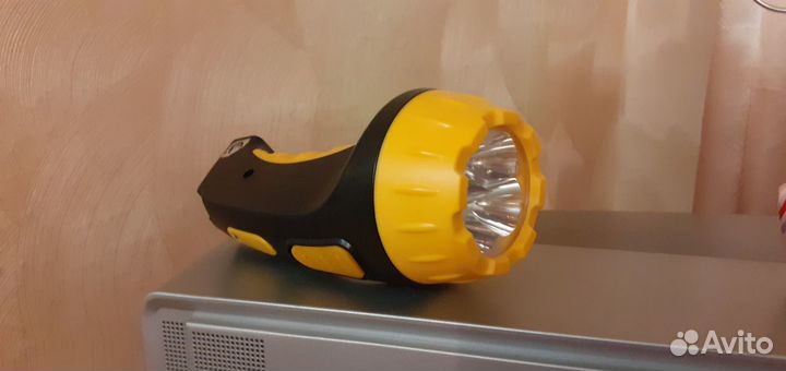 Фонарь светодиодный