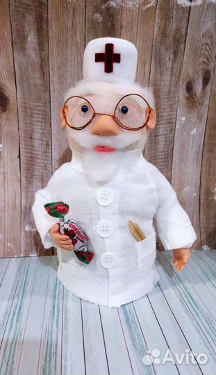 Поделка в детский сад или школу(Доктор Айболит