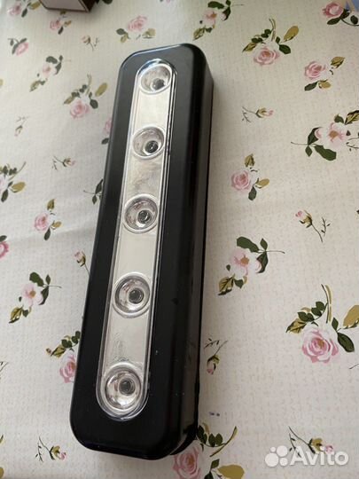 Светодиодный светильник на липучках