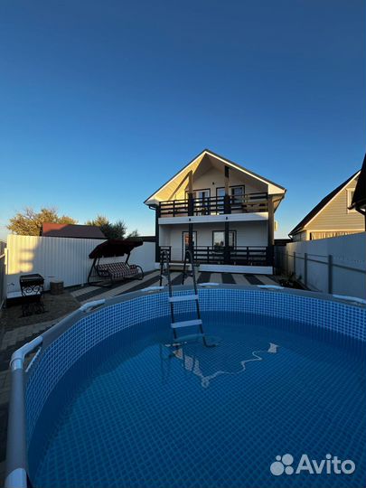 Для отдыха коттедж с видом на море в Голубицкой