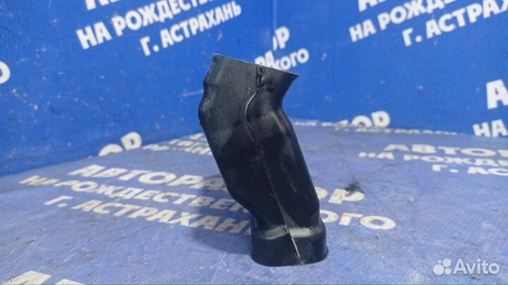 Воздуховод Infiniti Fx37 кроссовер 2011