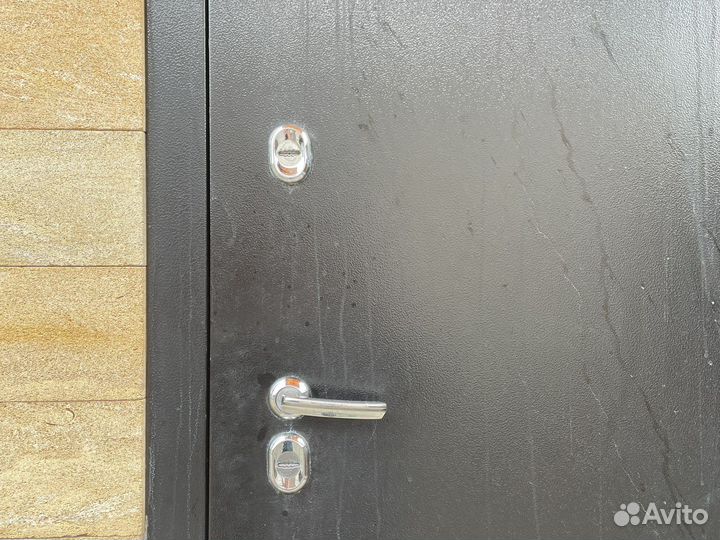 Дверь входная с терморазрывом бу