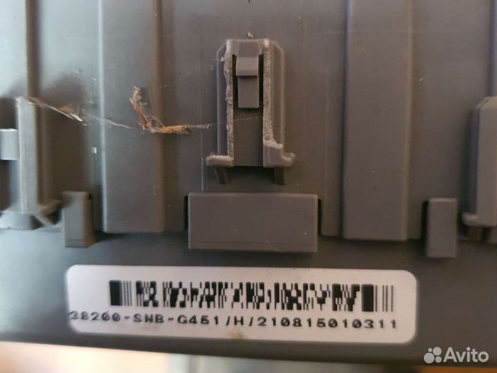 Хонда Цивик 8 4D салонный блок предохранителей