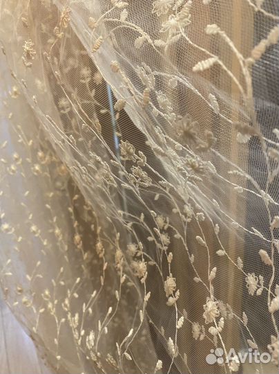 Тюль с вышивкой