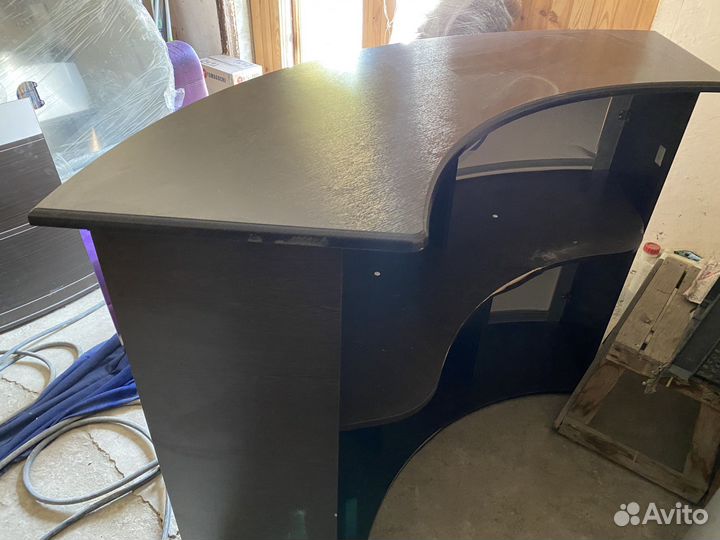 Стойка ресепшн