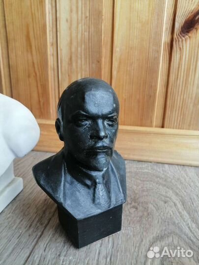 Статуэтки фарфоровые бюсты Ленин лфз СССР