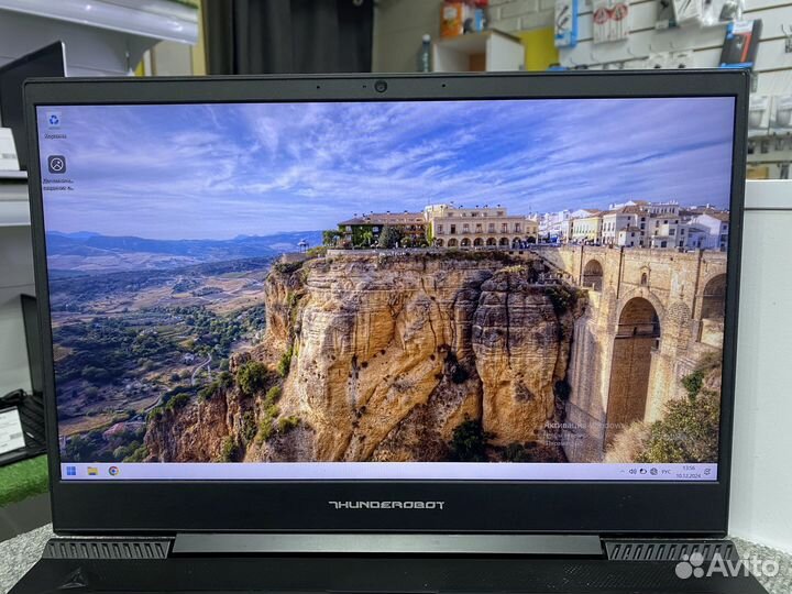 Thunderobot 911 Air XD / i5-12450H, RTX3050, 16Gb