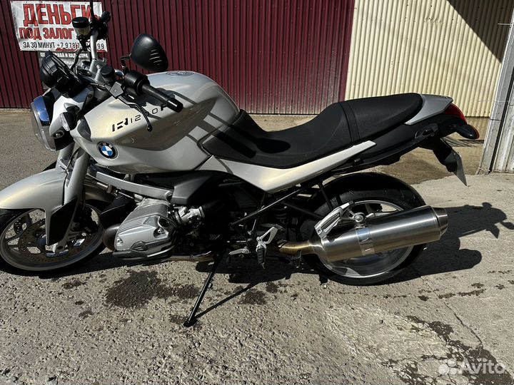 BMW R1200R