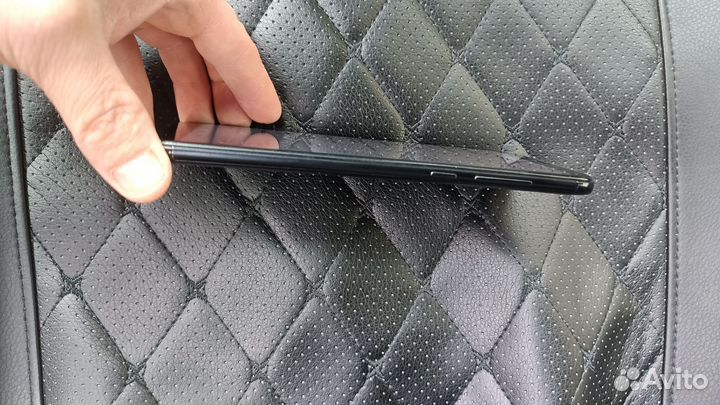 Xiaomi Redmi 5 Plus, 3/32 ГБ
