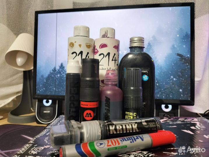 Набор маркеров и красок для творчества