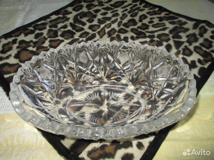 Ваза СССР хрустальная Салатница