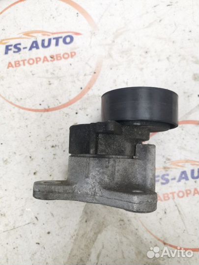 Натяжитель ремня генератора Dodge Caliber 1.8 EBA