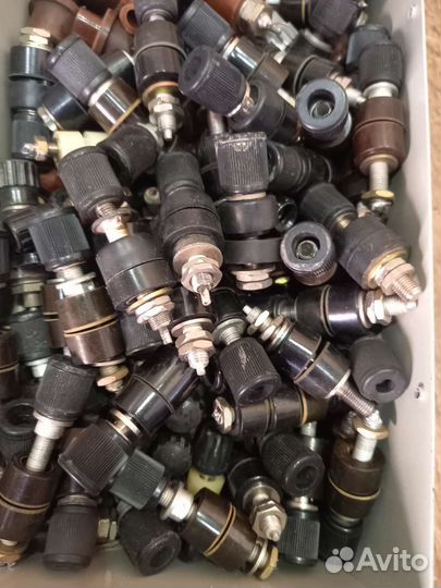 Клемма приборная