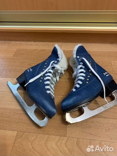 Коньки детские