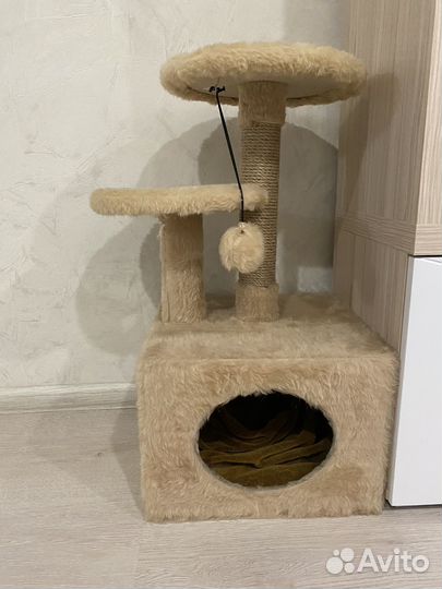 Домик для кошки с когтеточкой