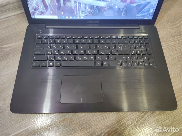 Игровой/ 17.3 / Core i3 / SSD / OZU 8GB / 920MX