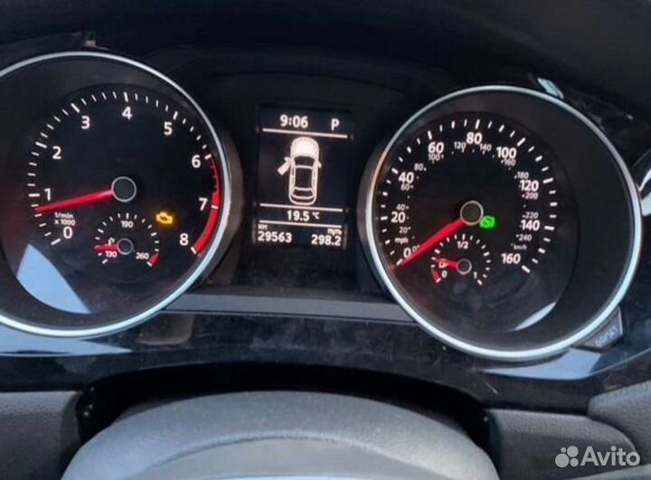 Амортизатор передний правый Volkswagen Jetta 6 1.8