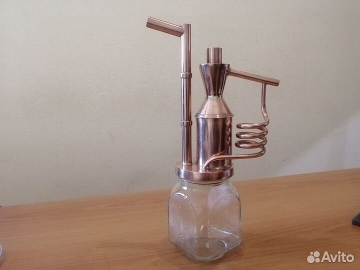 Самогонный аппарат. Попугай медный