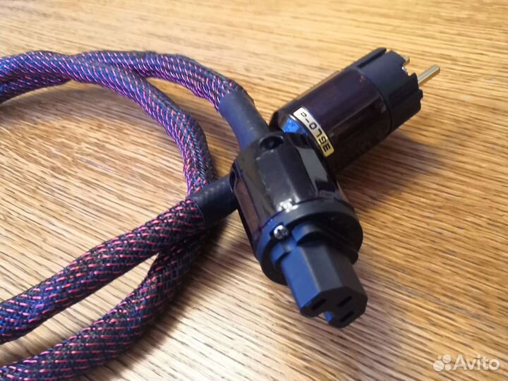 Сетевой кабель из медной моножилы