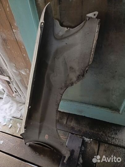 Крыло Subaru forester sf5