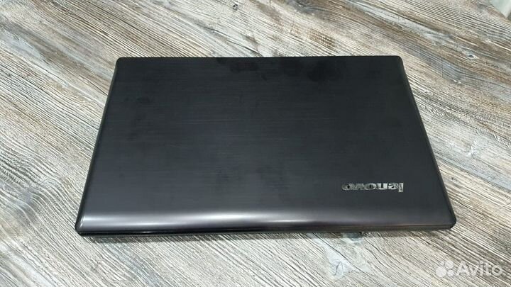 Ноутбук lenovo