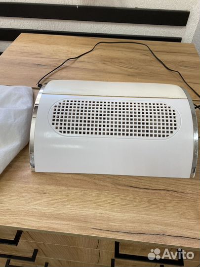 Втяжка для маникюра