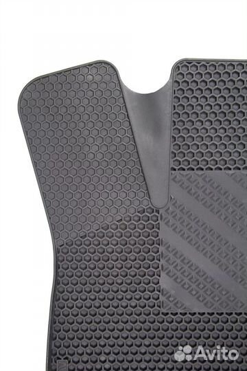 Коврики в салон Daewoo Nexia (с 95)резина соты