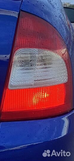 Задний правый фонарь Лада калина 1 седан