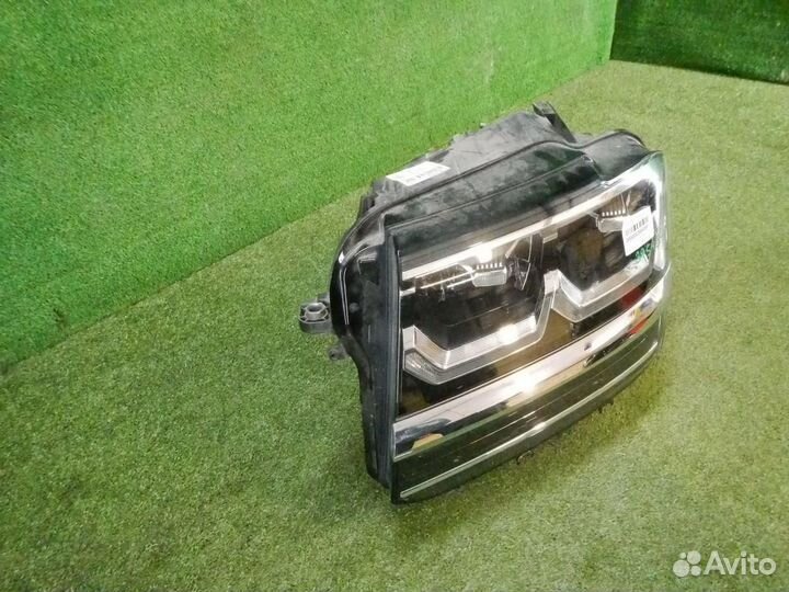 Фара левая Volkswagen Teramont
