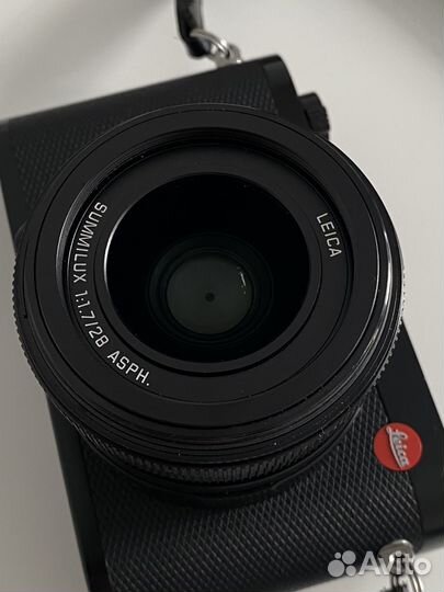 Leica Q2