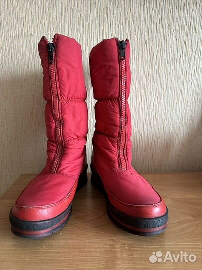 Сапоги женские дутики 37