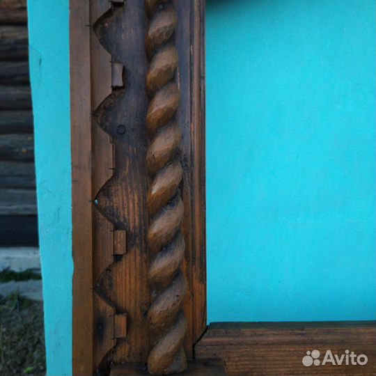 Резной старинный киот