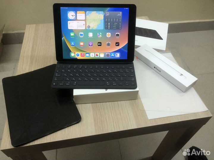 iPad Pro 9.7 128Gb LTE Procreate Чехол Все Работае