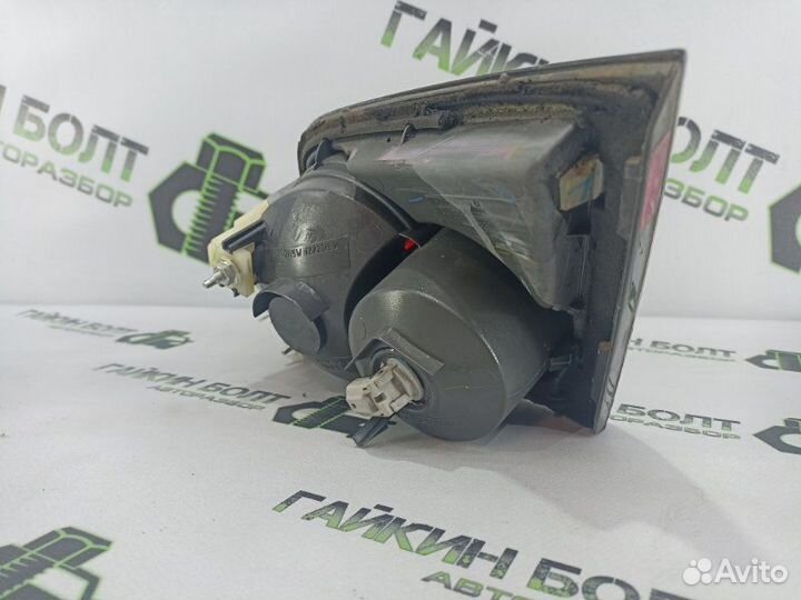 Вставка между стопов задняя левая Mazda 6 GG