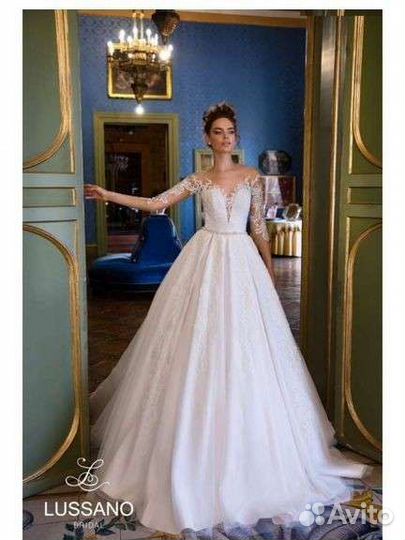 Свадебное платье со шлейфом lussano bridal новое