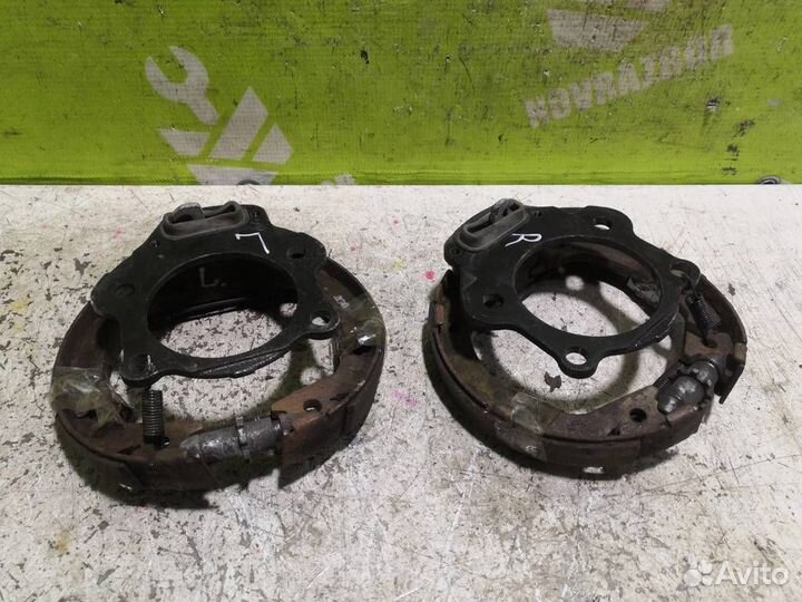 Колодки ручного тормоза к-кт Киа Оптима 3