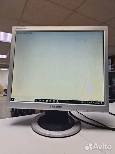 Монитор Samsung 710N, VGA, 17